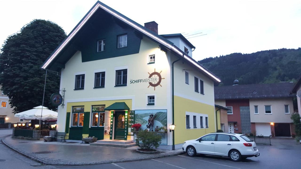 Zum Schiffmeister Wesenufer Exterior photo