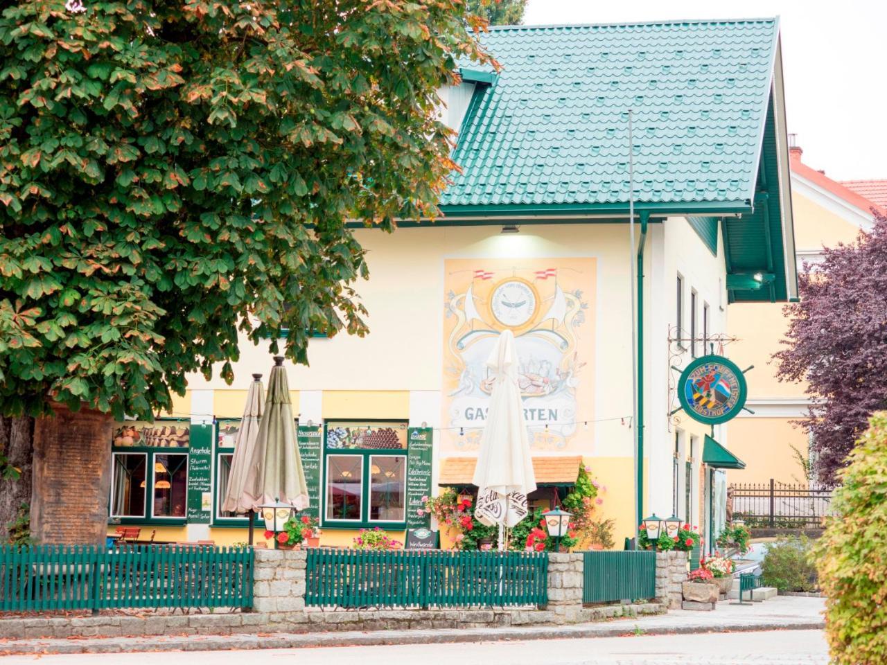 Zum Schiffmeister Wesenufer Exterior photo